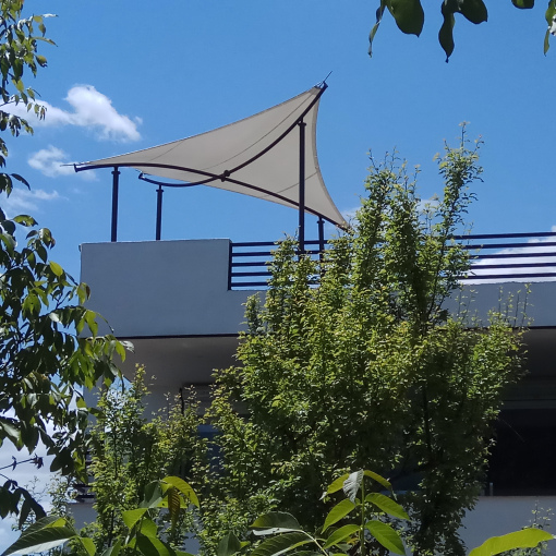 سایبان پارچه‌ای مدل کایت